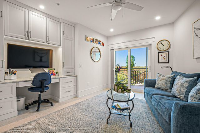 8810 S Sea Oaks Way 406, Vero Beach, FL 32963