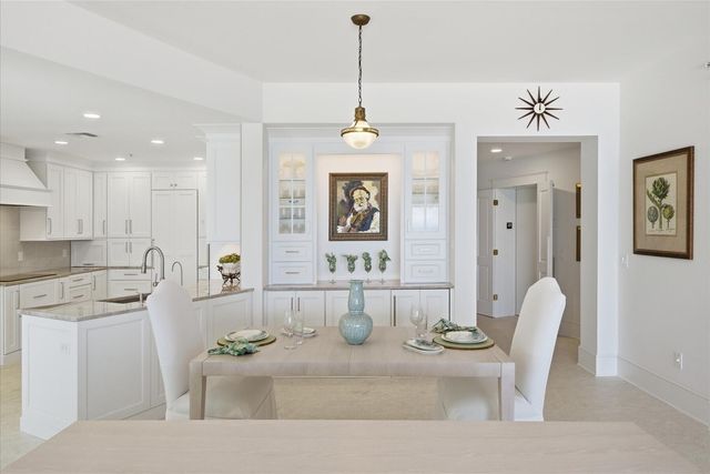 8810 S Sea Oaks Way 406, Vero Beach, FL 32963