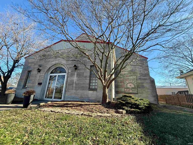 512 P Street, Bedford, IN 47421
