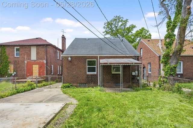16510 Lesure Street, Detroit, MI 48235