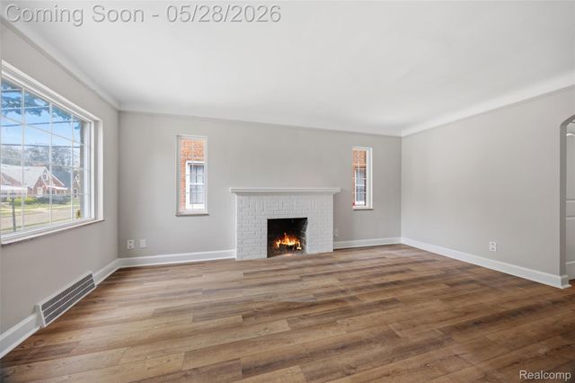 16510 Lesure Street, Detroit, MI 48235