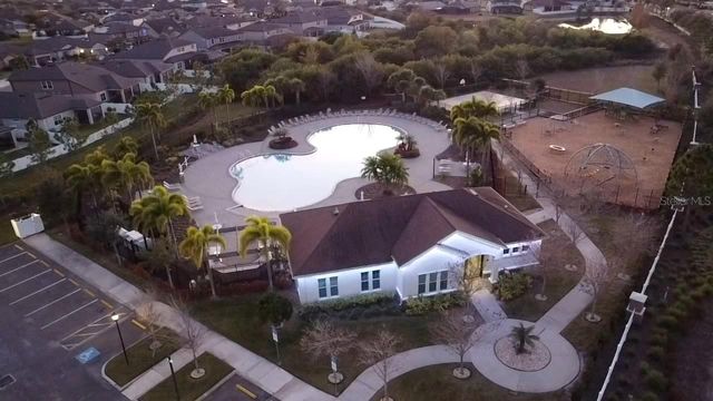 13924 SMILING DAISY PLACE, Riverview, FL 33579