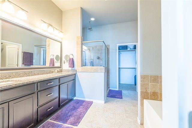 2515 Kinnersley Lane, College Station, TX 77845