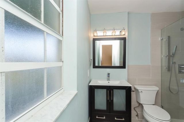 5200 Lake Loop Road, Cooper City, FL 33330