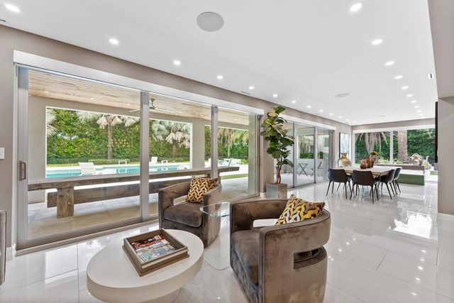 17552 Fieldbrook Circle E, Boca Raton, FL 33496