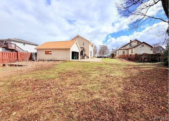 158 Lake Street, Hamburg, NY 14075