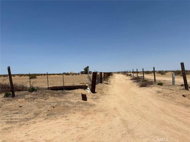 23495 E Avenue K8, Lancaster, CA 93535