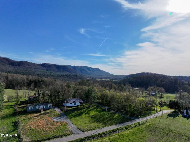 740 Fishpond Road, Chuckey, TN 37641