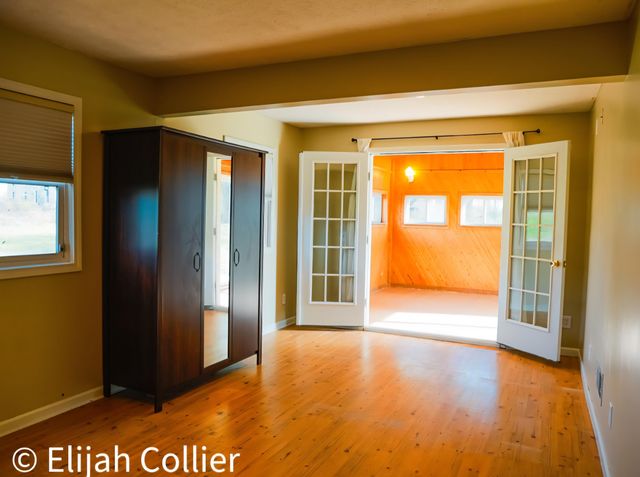 9806 Belding Road NE, Rockford, MI 49341