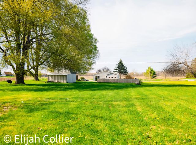 9806 Belding Road NE, Rockford, MI 49341