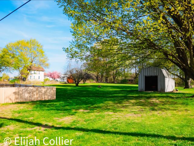 9806 Belding Road NE, Rockford, MI 49341