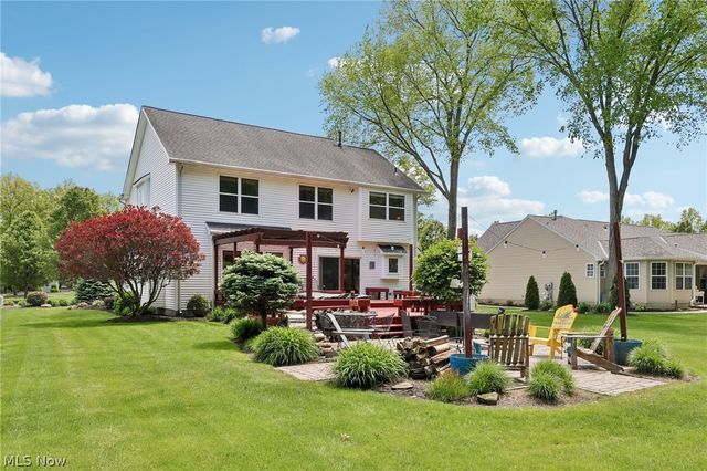 1250 Orchard Glen Drive, Amherst, OH 44001