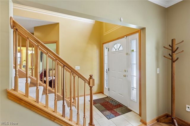 1250 Orchard Glen Drive, Amherst, OH 44001
