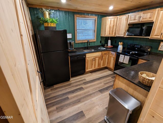 1420 Alpine Drive, Sevierville, TN 37876