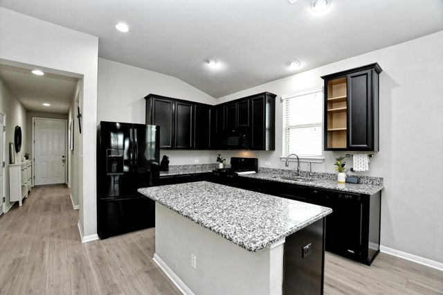 5741 Porano CIR, Round Rock, TX 78665