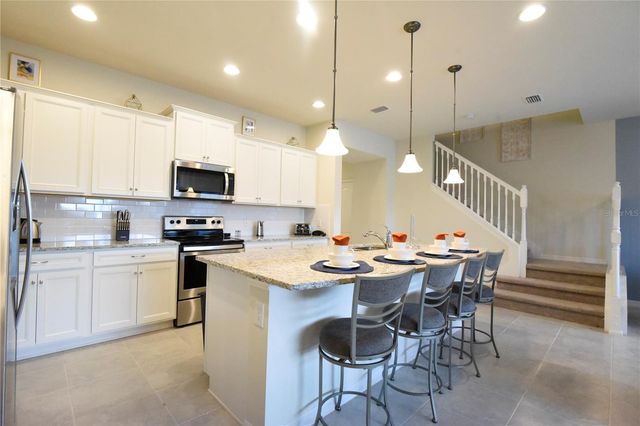 8942 SYDNEY AVENUE, Kissimmee, FL 34747
