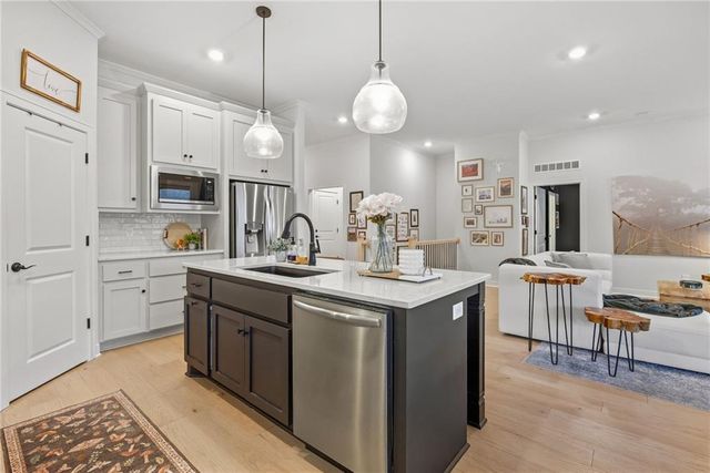 18109 Haskins Street, Overland Park, KS 66013