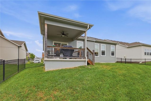 18109 Haskins Street, Overland Park, KS 66013