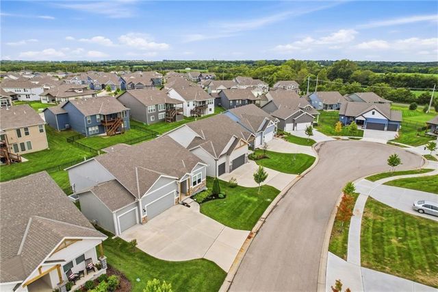 18109 Haskins Street, Overland Park, KS 66013