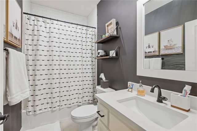 18109 Haskins Street, Overland Park, KS 66013