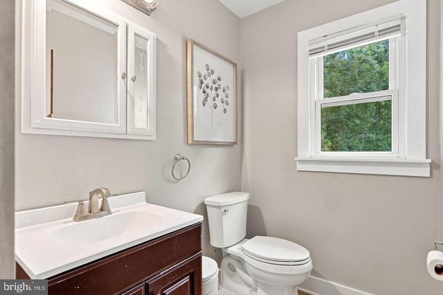 8651 KING GEORGE CT, Pomfret, MD 20675