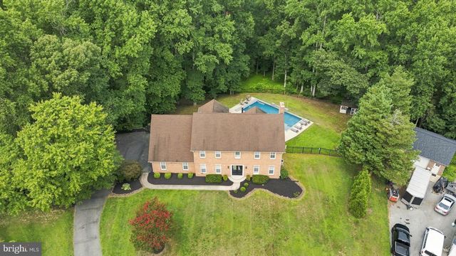 8651 KING GEORGE CT, Pomfret, MD 20675