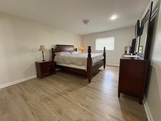 22765 SW 66th Avenue 204, Boca Raton, FL 33428