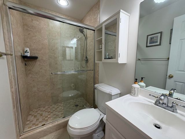 22765 SW 66th Avenue 204, Boca Raton, FL 33428