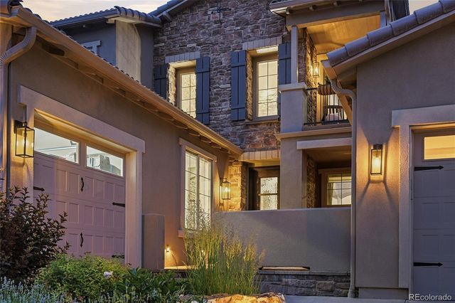 2383 S Lupine Way, Lakewood, CO 80228