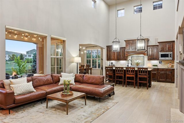 2383 S Lupine Way, Lakewood, CO 80228