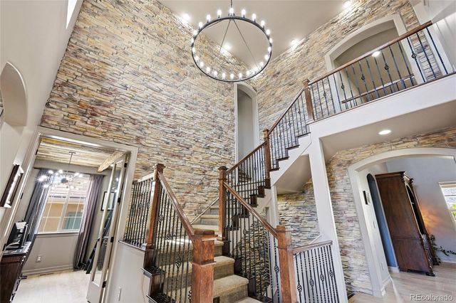 2383 S Lupine Way, Lakewood, CO 80228
