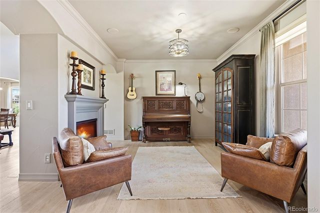 2383 S Lupine Way, Lakewood, CO 80228