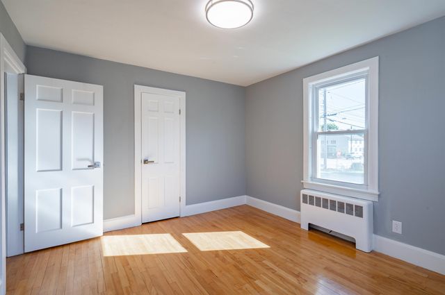166 Amherst Street, Nashua, NH 03064