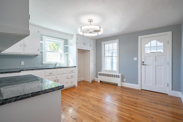 166 Amherst Street, Nashua, NH 03064