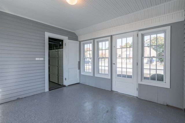 166 Amherst Street, Nashua, NH 03064