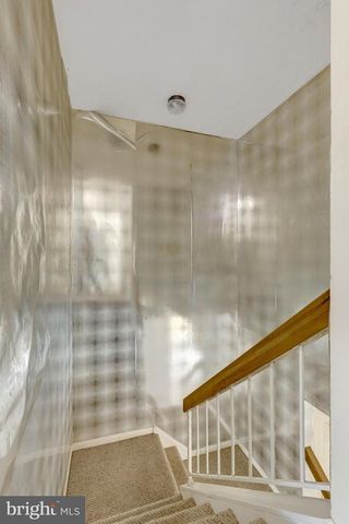 3090 WHITE BIRCH CT, Fairfax, VA 22031