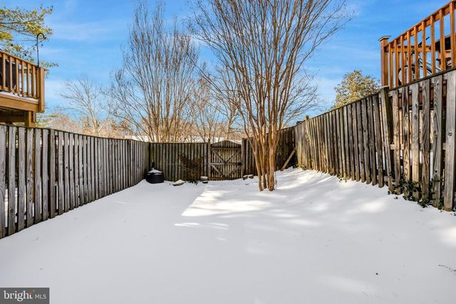 3090 WHITE BIRCH CT, Fairfax, VA 22031