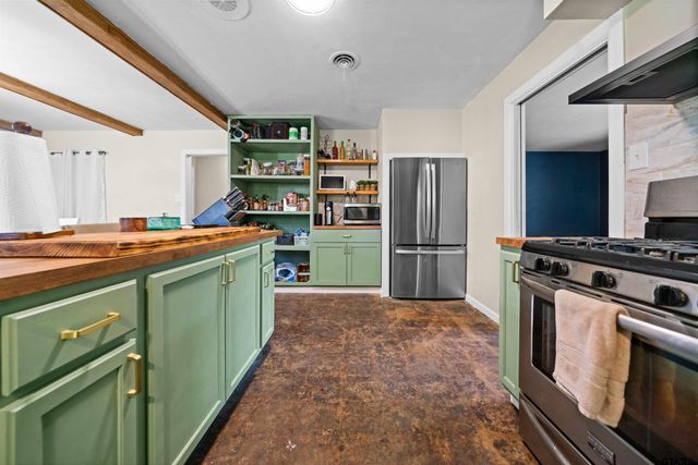 2331 Hunter St, Tyler, TX 75701