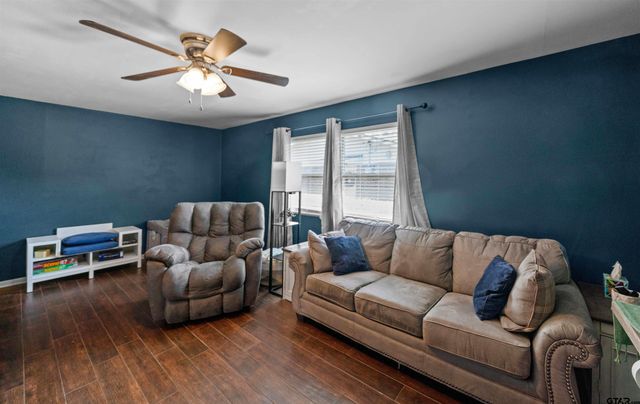 2331 Hunter St, Tyler, TX 75701