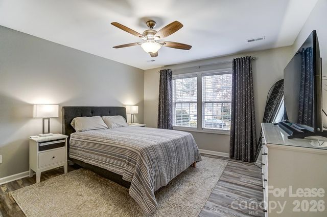 5519 Waverly Lynn Lane, Charlotte, NC 28269