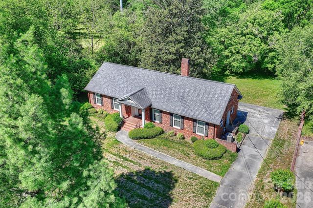 6800 Lancer Drive, Charlotte, NC 28226