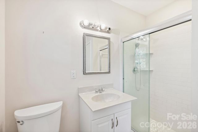 6800 Lancer Drive, Charlotte, NC 28226