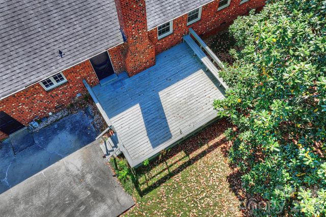 6800 Lancer Drive, Charlotte, NC 28226
