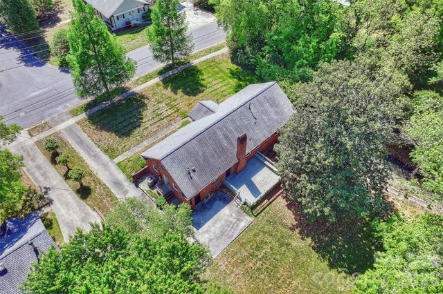 6800 Lancer Drive, Charlotte, NC 28226