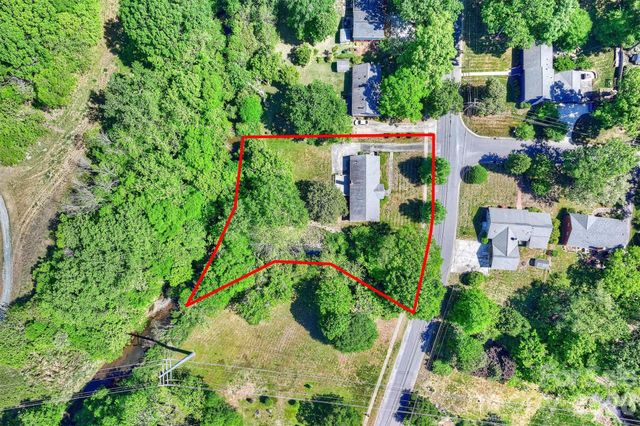 6800 Lancer Drive, Charlotte, NC 28226