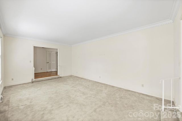 6800 Lancer Drive, Charlotte, NC 28226