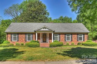 6800 Lancer Drive, Charlotte, NC 28226