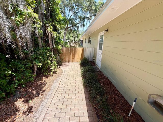6322 OAK SQUARE E, Lakeland, FL 33813