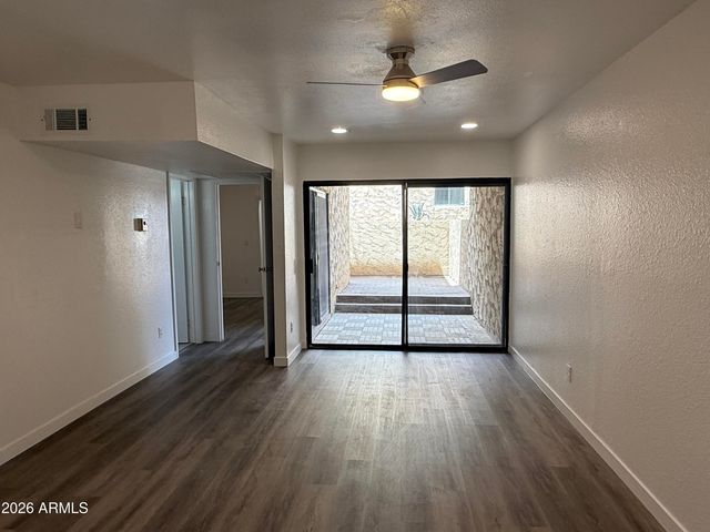 4950 N MILLER Road 139, Scottsdale, AZ 85251