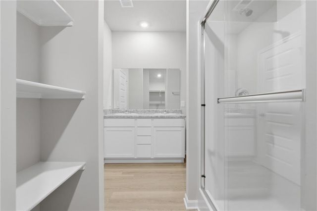 621 W Bluebird Street, Gardner, KS 66030